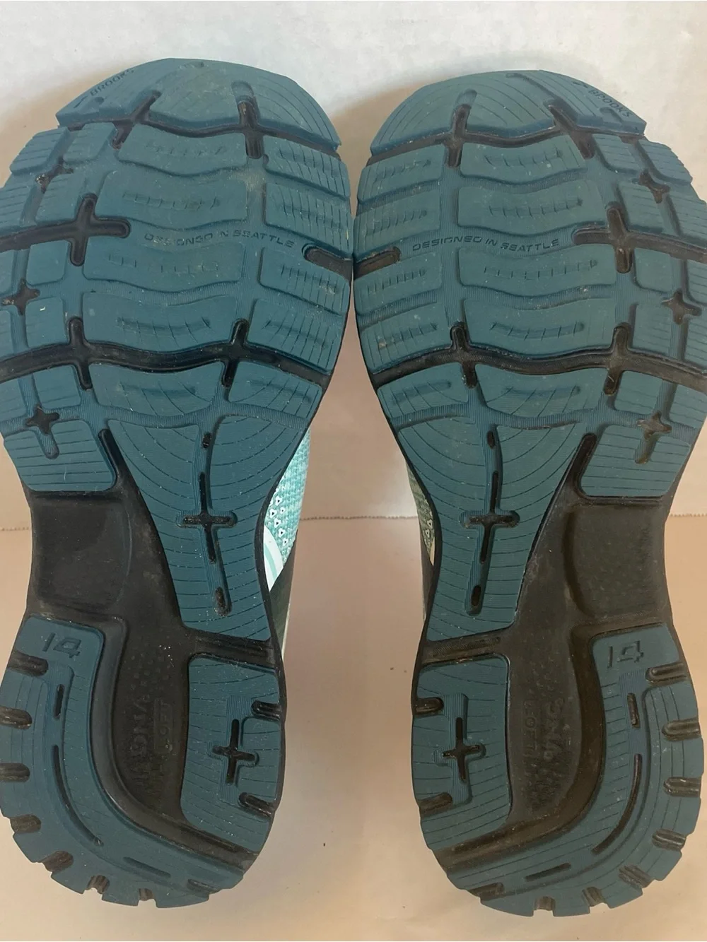 BROOKS Shoes GHOST 14 Womens Size 10Teal Running Sneaker Athletic Shoes